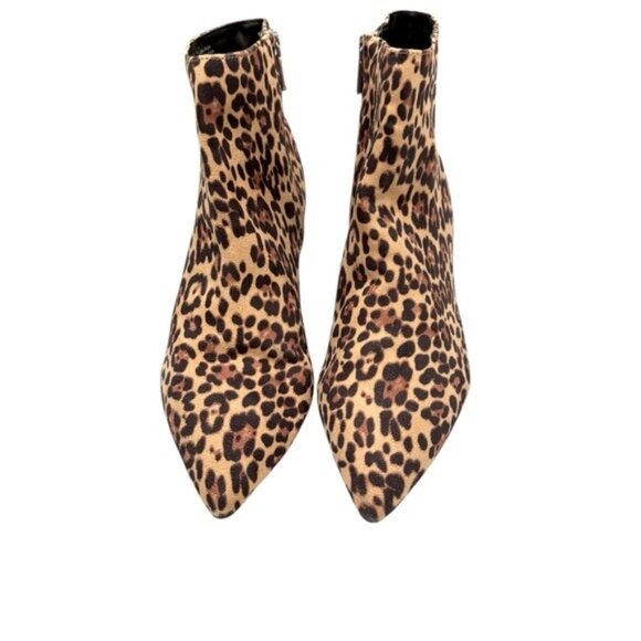 Reaction Kenneth Cole Cheetah Print Pointy Toe Sexy Kitten Heel Ankle Boots 8.5 - Picture 2 of 10